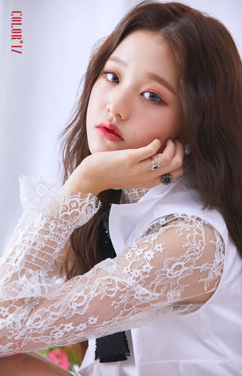 izone_5yrs's tweet photo. IZ*ONE (#아이즈원) - 1st Mini Album [COLOR*IZ] OFFICIAL PHOTO 3  

#JoYuri #MiyawakiSakura #JangWonyoung 
#COLORIZ #20181029_6PM https://t.co/jwjUzeFN0R