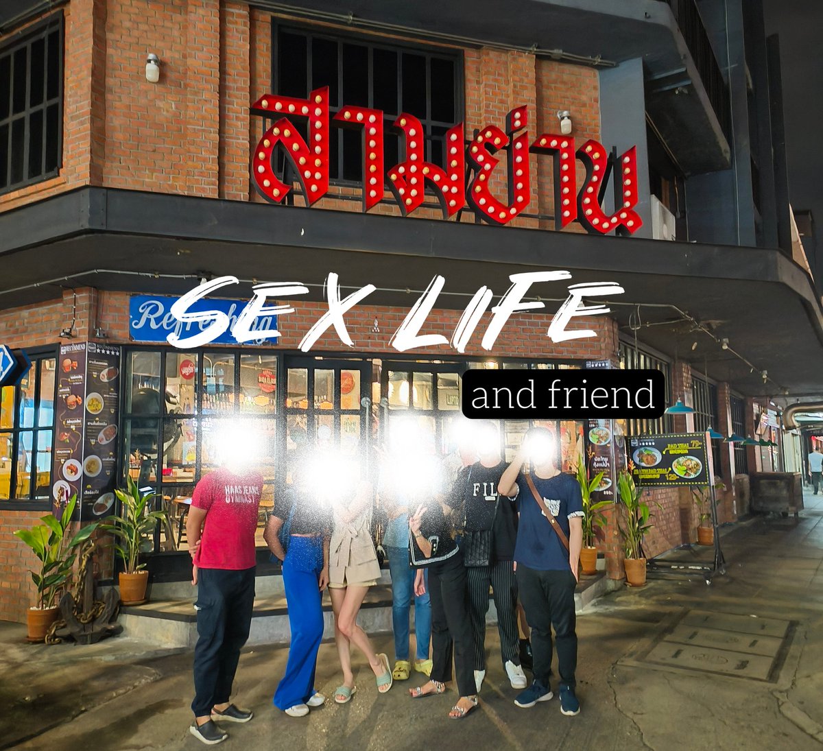 Sex life & friends 
พบปะพูดคุยได้เพื่อนใหม่ๆ มิตรภาพดีๆที่มีในวงการ สวิงริงโก้ ...
ครั้งนี้ ผมพาทัวร์ ชิมร้านดังย่านสามย่าน อยู่จนร้านปิด คุยเพลินจนสนิทแทบชวนขึ้นห้องไปต่อ 555 
@JBswg_Diary @HaloMiau @Jminie1039 @SDHC_live @This_Is_Bosss 
สนใจนัดเพื่อนเที่ยว จอยกลุ่มได้เลย