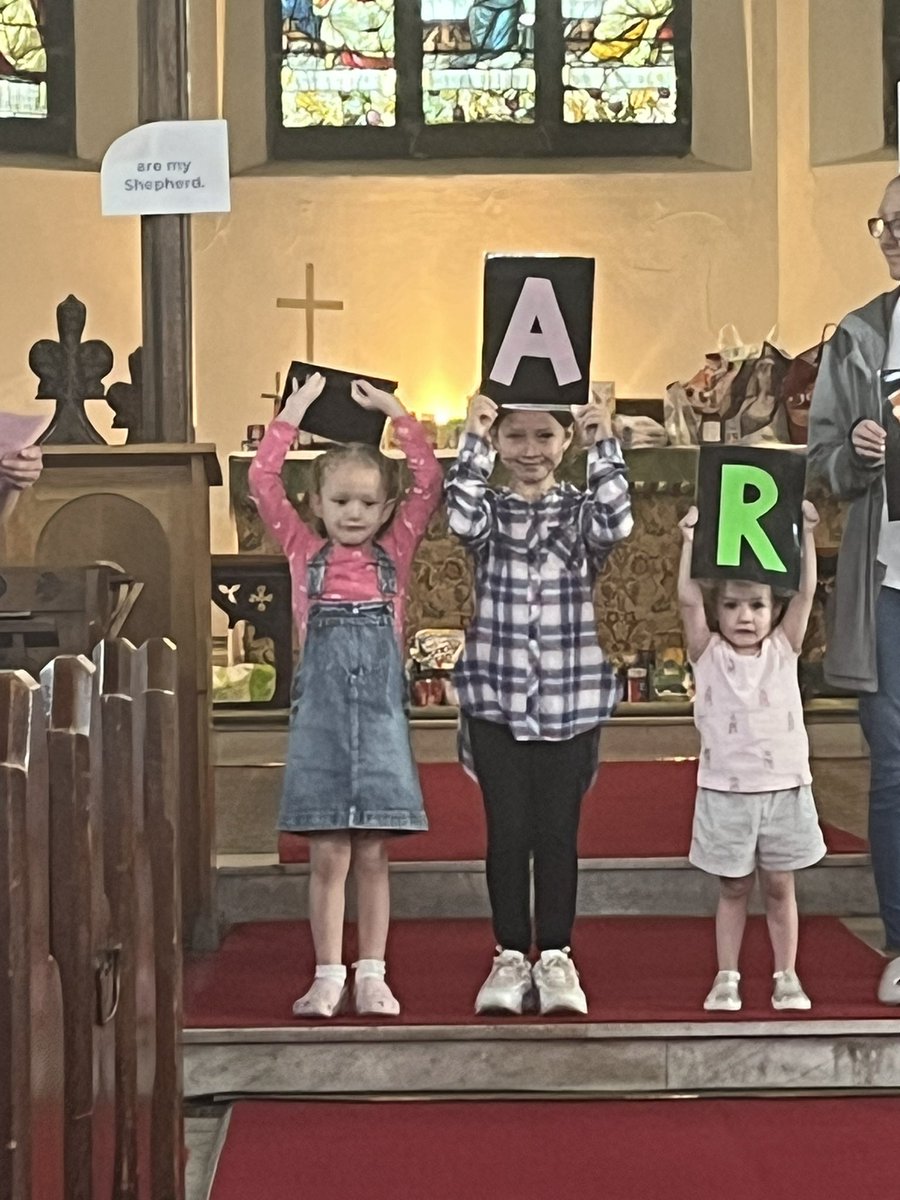 Well done to our children who took part in the service @GarstonStMikes this morning and brilliant to hear about the excellent work @SafeFamiliesUK do in our area! @RainbowEduMAT @LivDiocese @GarstonYear5