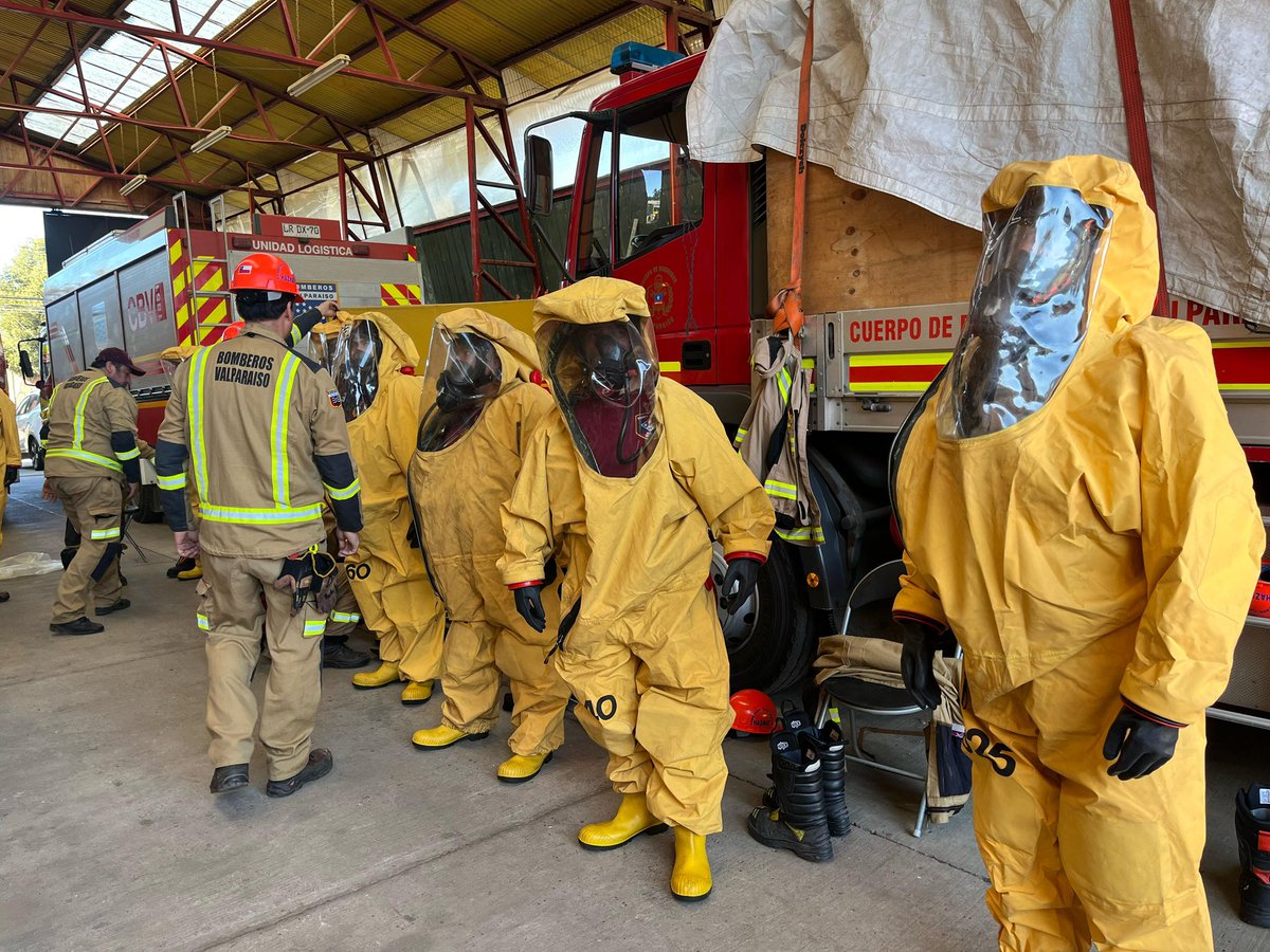 Bomberos Valparaíso tweet media