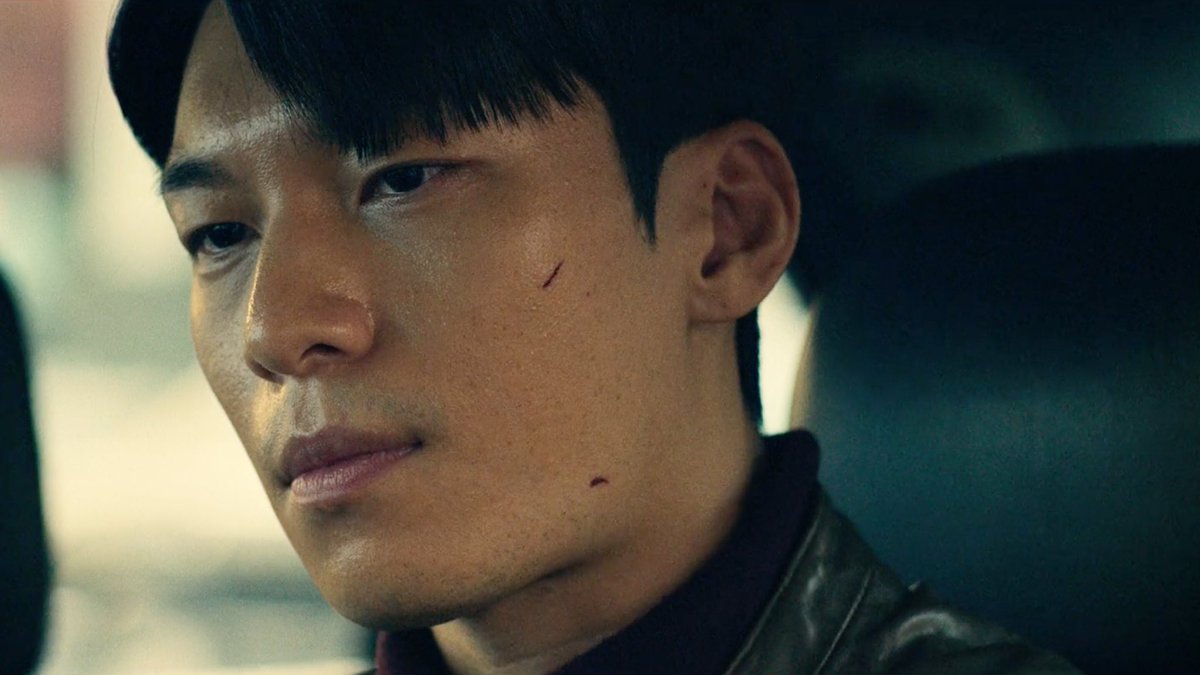 D0HYUNSOO's tweet photo. he’s so fine when he’s miserable, i hope he never smiles again https://t.co/21kF2koGCJ