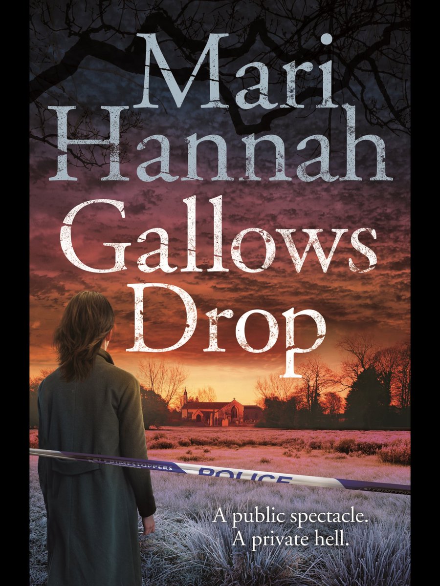 poshbird555's tweet photo. Sunday afternoon #crimetime @mariwriter
It’s a road I know very well! (It’s part of the route back to service from my stage - Harwood - on the forthcoming Roger Albert Clark Rally.)
#LoveReading
#Northumberland
#rally https://t.co/hLEpEsNStz
