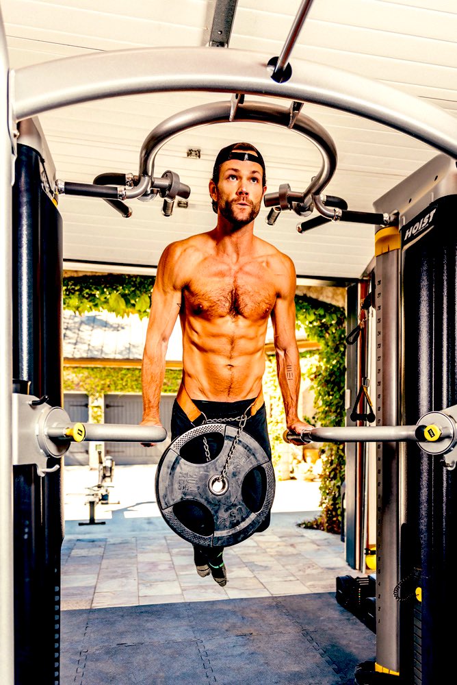 You can either put the work in now, or cry about it later. 

Those are your only choices. 

Happy Sunday.