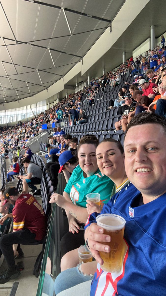 American football ready! #NFLLondonGames