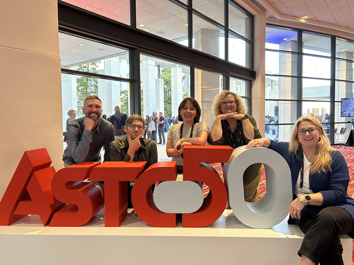 MrBurnett_DSM's tweet image. For Science! #astc @SCIOWA