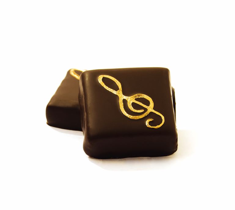 Faust aiguise vos sens en compagnie de la Chocolaterie Jouvenal pour une visite-dégustation musicale dimanche 15 octobre à 14h, 15h, 16h &amp; 17h.

Gratuit sur réservation au 04.74.20.24.88, dès 8 ans.

plus d'infos sur musees.isere.fr/agenda/musee-h…

<a href="/CDIsere/">Isère</a> @cultureisere <a href="/GinSteveGuide/">GIN'Steve, votre guide de poche !</a>