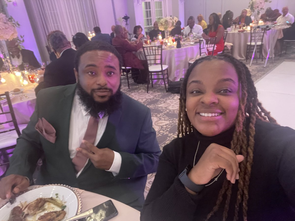 WhoDrea's tweet photo. Cheers to the happy couple 🥂 💕 Congratulations cuz @DaChillKoon https://t.co/x1KfKKNxMF