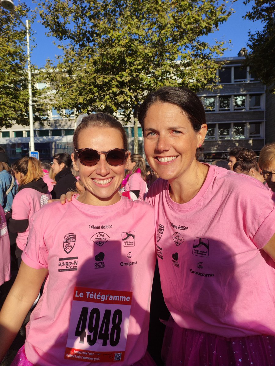 Cette année encore la team BDC de l'école Bois du Château <a href="/VilledeLorient/">Ville de Lorient</a> se mobilise dans la lutte contre le cancer du sein avec une équipe de marcheuses et une équipe de coureuses. Merci Émeline d'avoir tout géré de l'inscription aux tutus 💓. #lalorientaise #octobrerose
