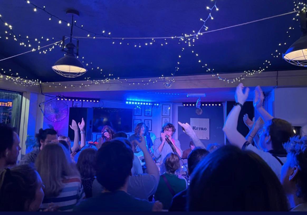 brand new friend tweet media