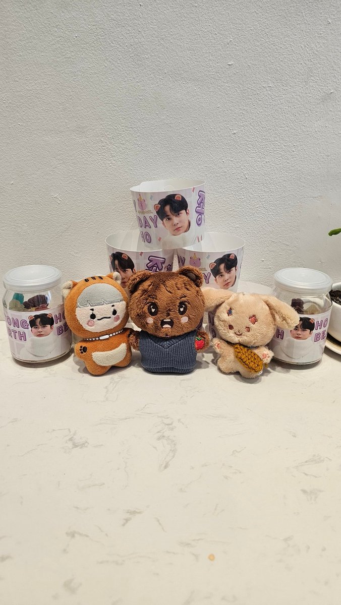 _K_I_M_3's tweet photo. คาเฟ่น่ารักมาก ทำให้คิดถึงลูกหมีเลย❤️🐻
#Jongho_BirthBear https://t.co/3v54gzGwkF