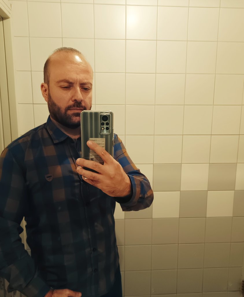 baselhamdan84's tweet image. من دمشق🇸🇾
هنا فلسطين🇵🇸
#طوفان_الأقصى 
#الكيان_الصهيوني_يحتضر