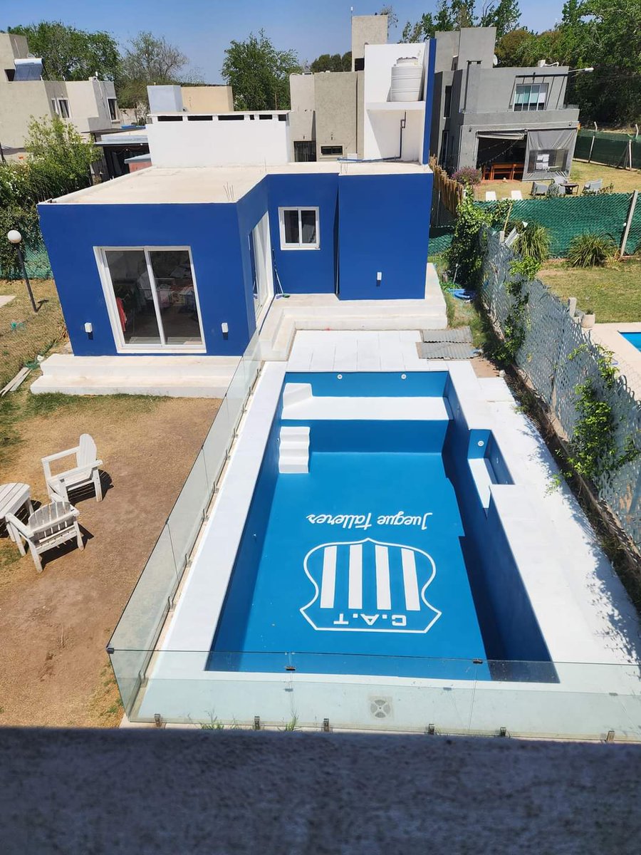 cuando tenga mi propia casa no dire nada pero habrán señales