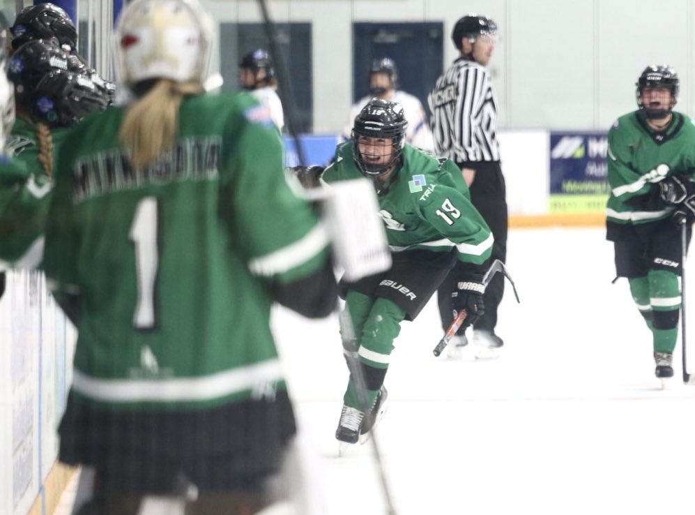 MinnHockeyHP's tweet photo. Girls 14U Tier 1

The Green Giants are the 2024 MN District Champions with a 3-1 win over the defending National Champion Walleye and will represent MN at Nationals in Tampa next spring. It was everything you want a deciding game to be. The  gwg was scored with 26 seconds left. https://t.co/qhfhZtciQl