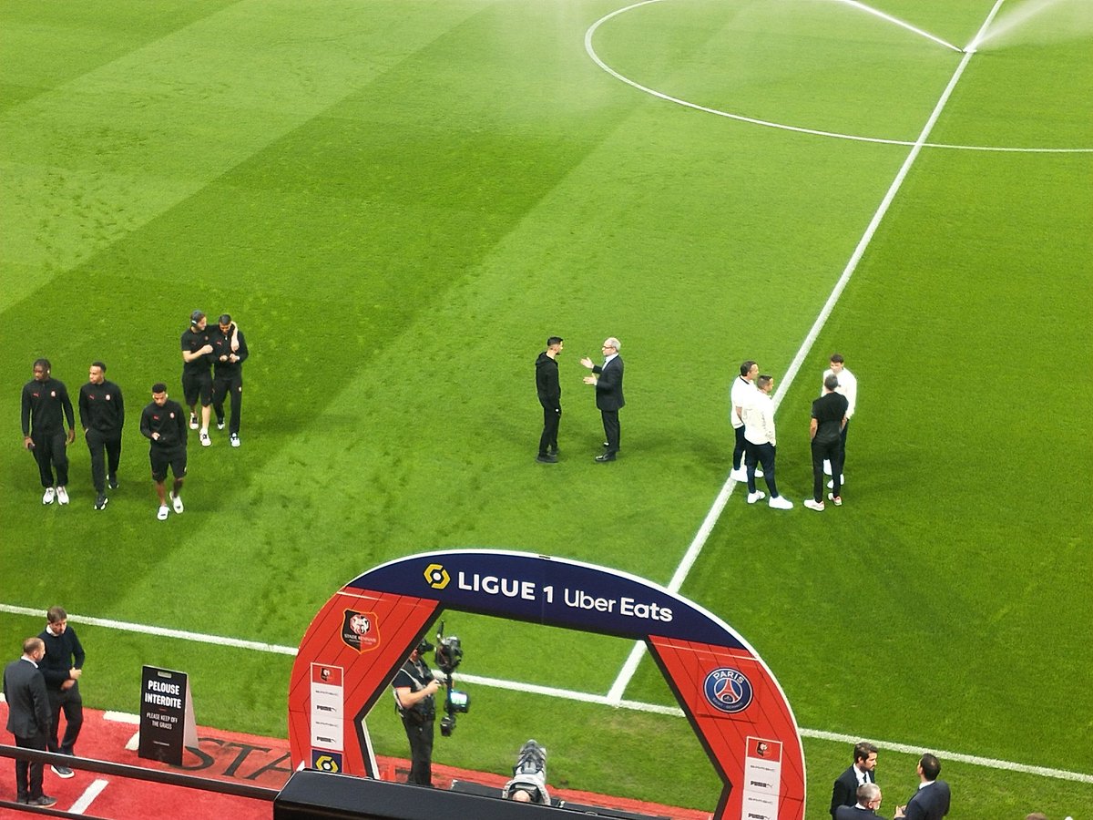 Tous les deux passés par le LOSC, Luis Campos et Martin Terrier se retrouvent avant ce #SRFCPSG <a href="/footmercato/">Foot Mercato</a>