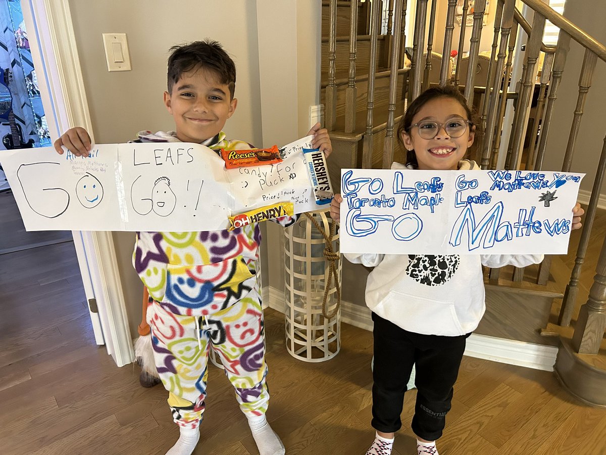 13Leafs01's tweet photo. @TheFordFANatic @MapleLeafs Go Leafs Go! https://t.co/Zfw3u0ndP5