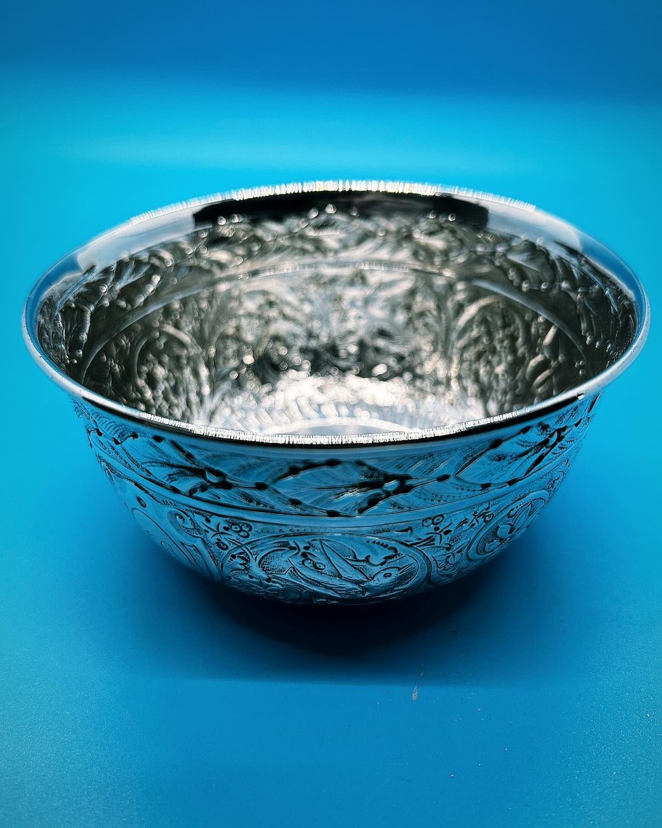 HTNantiques's tweet image. Absolutely stunning #solidsilver #sugarbowl #artnouveau #victorian

happinessnostalgia.etsy.com/listing/158371…

happinessthroughnostalgia.com

#MHHSBD #antiques #vintage #etsy #EtsySeller #etsyfinds  #etsygifts #etsyshop #etsylovers #etsystore #homedecor #giftideas #giftsforhim #giftsforher
