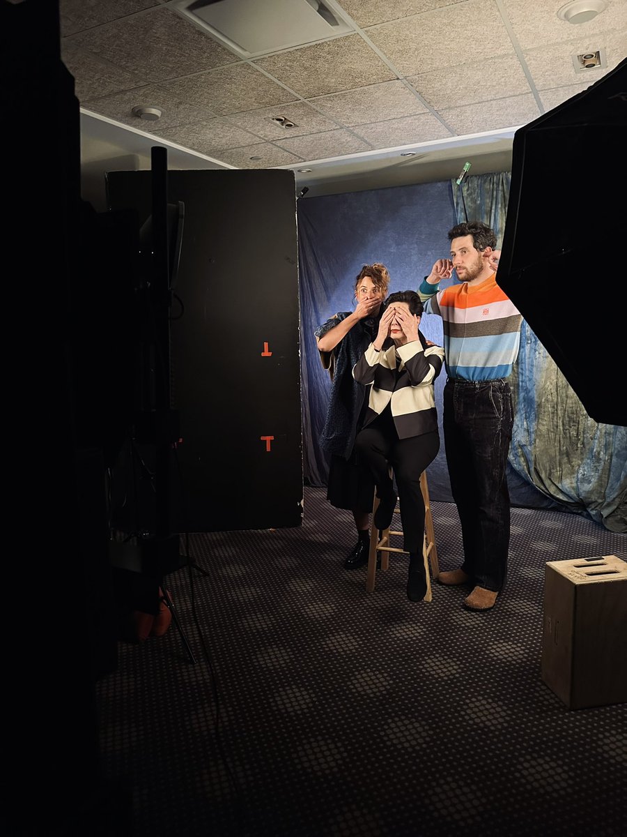 LA CHIMERA’s Alice Rohrwacher, Isabella Rossellini, and Josh O’Connor taking their Polaroid 20×24 portraits at #NYFF61. 📸