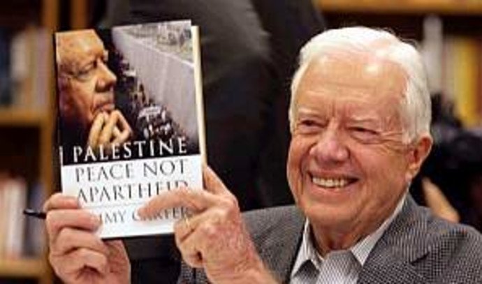 PerroNoyNo's tweet photo. @jordanbpeterson You state that you are an abid reader and not not read Palestine Peace Not Apartheid by Jimmy Carter a great statesman for peape. IT details a similar wall created by ISRAEL to control and exterminate the Palestinians. https://t.co/4caOIdsEG3