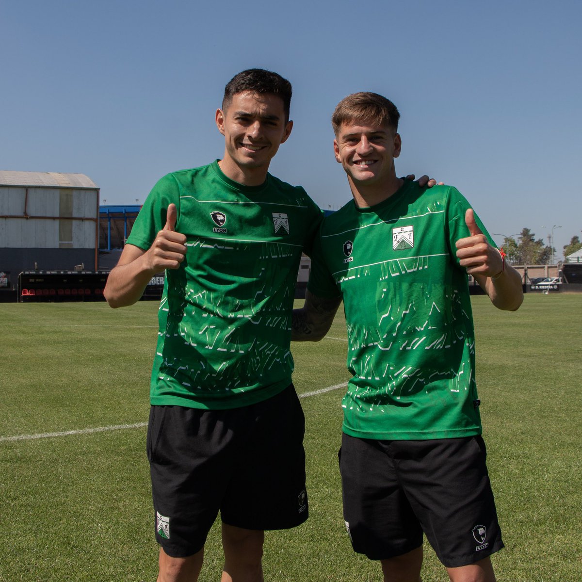 FerroOficial's tweet photo. ¡ES ACÁ #FERRO! 👍🏽💚 https://t.co/MXjfelDT7q