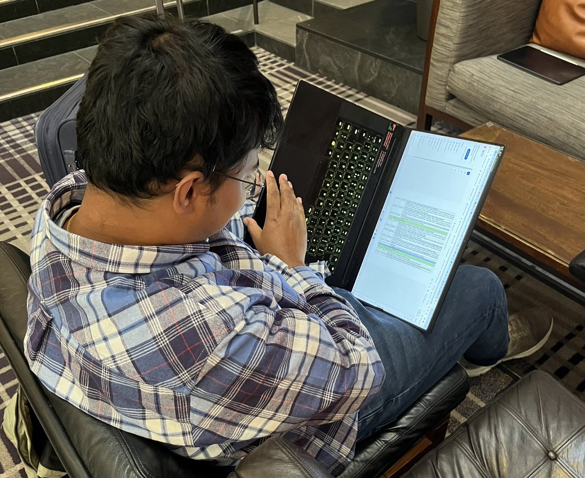 Trying to read the program #ses2023 are you having the same problem?