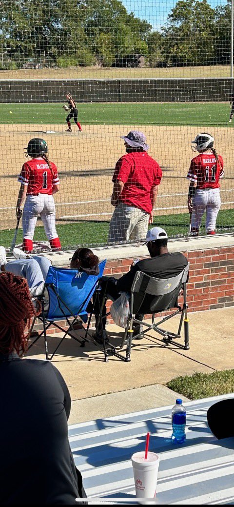 HeatPitch's tweet photo. Great day of softball yesterday for the girls. Excelled in all aspects of the game. Thank you @HindsCC_SB @LadyEagleSFBL @Mgrz23 for having us and showing us around the campus. https://t.co/ifhFIyzrm2