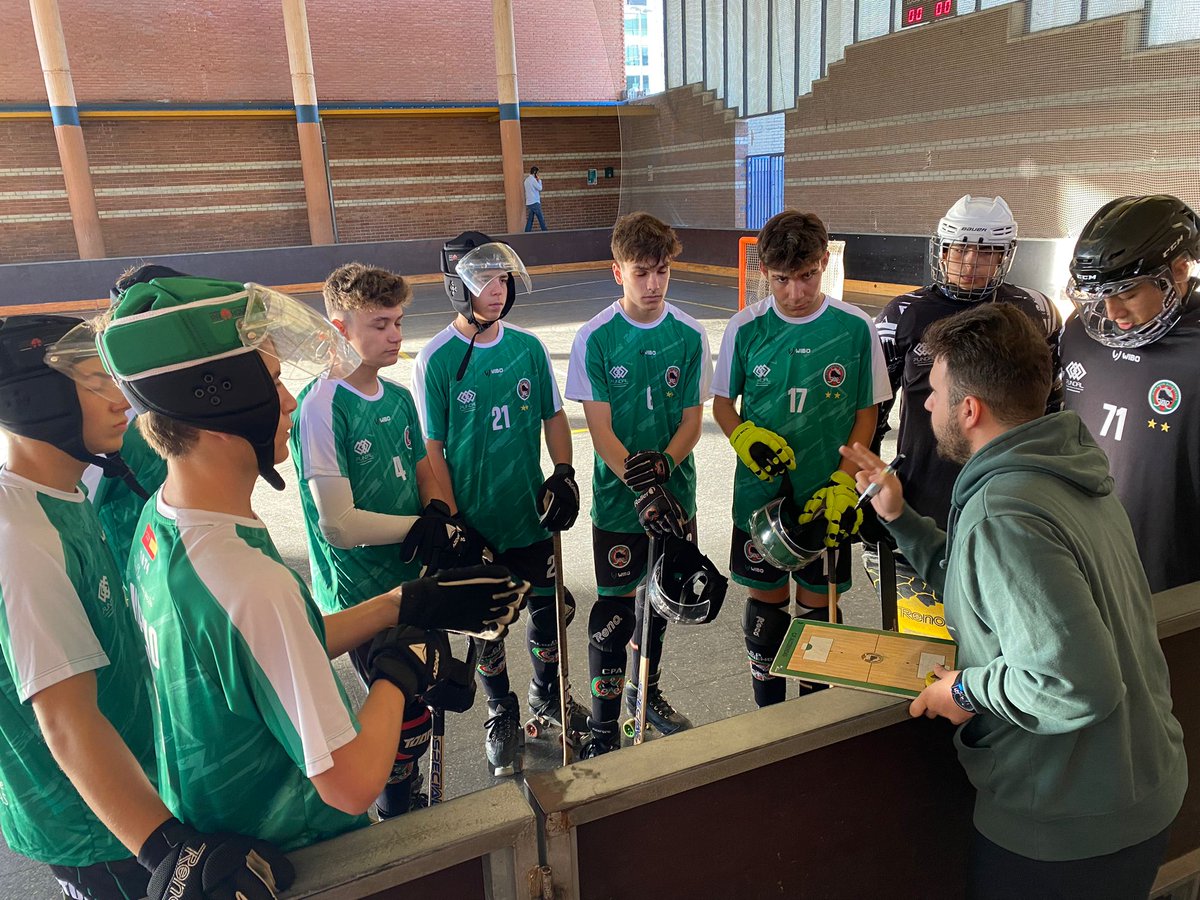 ClubPAlcobendas's tweet photo. #BaseCPA Cto. Aut. Juvenil 1ª Div.: @ClubPAlcobendas B 4 - 13 @CHP_Aluche #AlcobendasEsDeporte #TodosConjugamos #GananLosValores @FMPatinaje @Fundalcobendas https://t.co/dOZyImqK4k