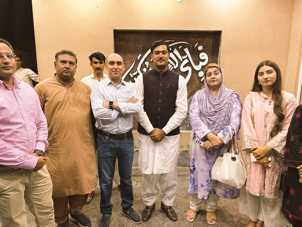 GilaniHouseMediaCell (@gillanihouse_mc) on Twitter photo لاہور: پی پی پی ڈیجیٹل میڈیا ہیڈ پنجاب سید علی قاسم گیلانی سے لاہور میں سوشل میڈیا ایکٹوسٹس کی ملاقات
لاہور: علی قاسم گیلانی اور پی پی پی ڈیجیٹل ایکٹوسٹس کے درمیان پیپلزپارٹی کو ڈیجیٹل میڈیا کے پلیٹ فارم پر مزید مؤثر بنانے کے حوالے سے گفتگو
#PPPDigitalLahore
<a href="/KasimGillani/">Kasim Gilani</a> لاہور: پی پی پی ڈیجیٹل میڈیا ہیڈ پنجاب سید علی قاسم گیلانی سے لاہور میں سوشل میڈیا ایکٹوسٹس کی ملاقات
لاہور: علی قاسم گیلانی اور پی پی پی ڈیجیٹل ایکٹوسٹس کے درمیان پیپلزپارٹی کو ڈیجیٹل میڈیا کے پلیٹ فارم پر مزید مؤثر بنانے کے حوالے سے گفتگو
#PPPDigitalLahore
<a href="/KasimGillani/">Kasim Gilani</a>