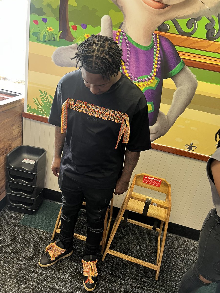 _breadwinner23's tweet photo. ion know who took the shit off but i put that shit on 💰🥷🏾😎 #CBFW #ONME #NOTONEOFDEM https://t.co/BI9brGT1wk