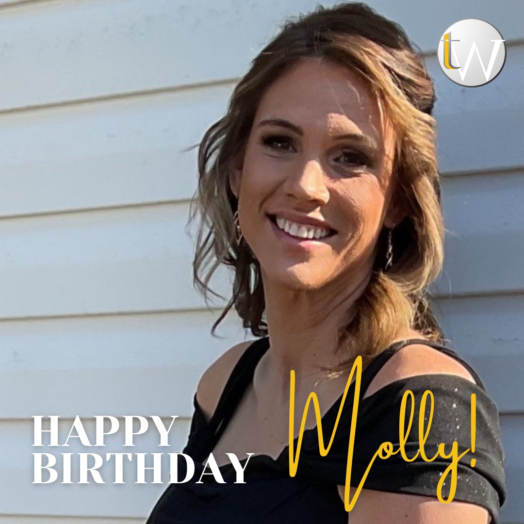 TeamWilsonREP's tweet photo. Happy birthday, Molly! 💚 We hope your day is as wonderful as you are! 

#teamwilsonrep #buysellrentinvest #realtor #nashvilletn #mtjuliettn #lebanontn #murfreesborotn #franklintn #brentwoodtn https://t.co/evyfiOkudt