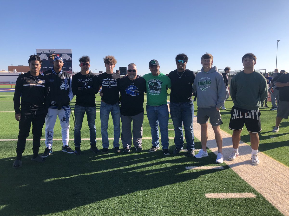 8 outstanding young men on visit to Wayland Baptist University. Enjoyed visiting with them.
#OFOT