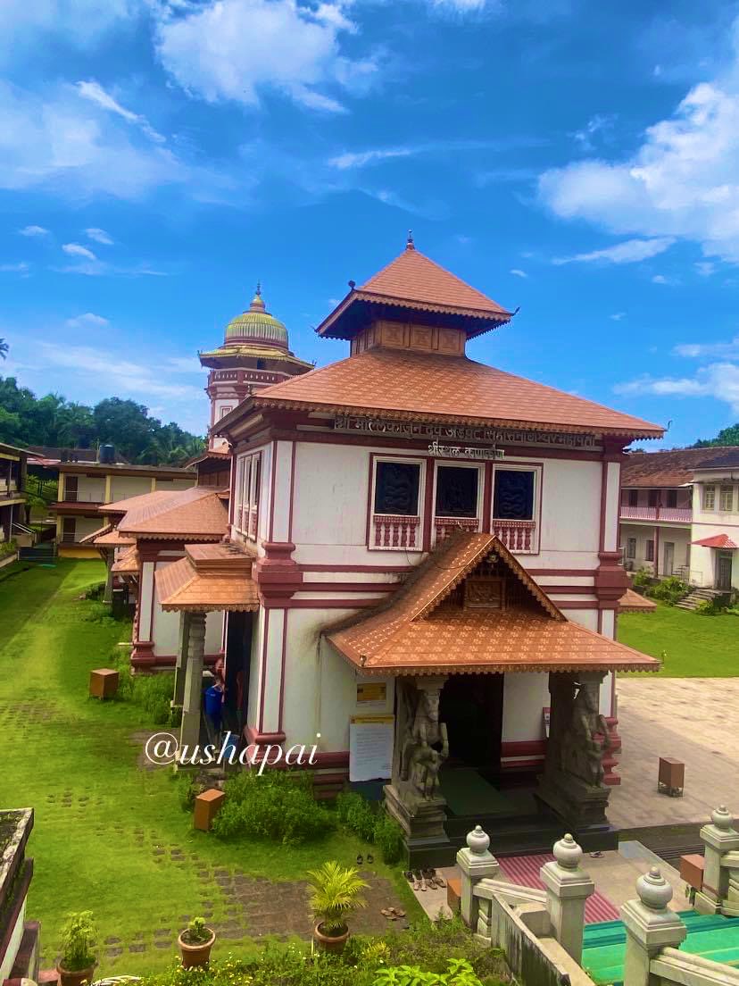 Ushapai19's tweet photo. DegulaDarshana:1095
#MallikarjunaTemple #Cancona #Goa
Originally built in 16th century and later renovated periodically this is one of the most beautiful temples of Goa . It is said to be located in a place where shiva met Parvati after separation
@manipalblog @punarutthana https://t.co/XFcUQT3ewJ