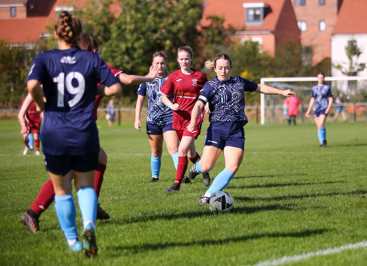 aekbocoladiesfc's tweet photo. 📷 MATCH DAY PHOTOS ⚽️

AEK BOCO Ladies FC v.s #MangotsfieldUnitedWomen

Score 3-0

#SWRWFL - Northern Division

📷 Credits: @bmeastphotos
More photos to come on Facebook soon...

#aekbocoladies #matchdayphotos #photos https://t.co/TzJjizzNRW