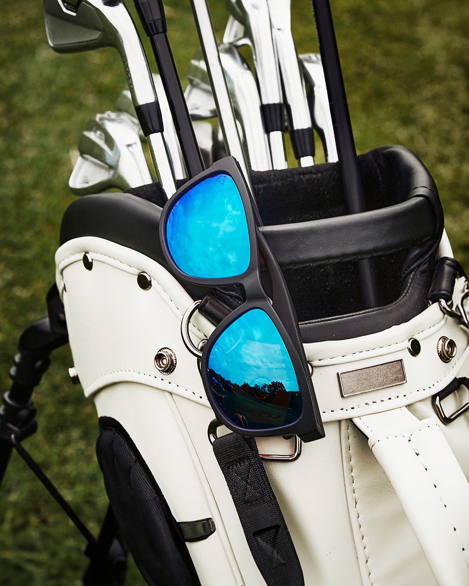 shadyrays's tweet photo. Linking up on a Sunday. Green Wolf Scout - Black Glacier #ShadyRays #LiveHard #GreenWolf #sunglasses #shades #eyewear #golf #golfing https://t.co/vQBcm6b9nb