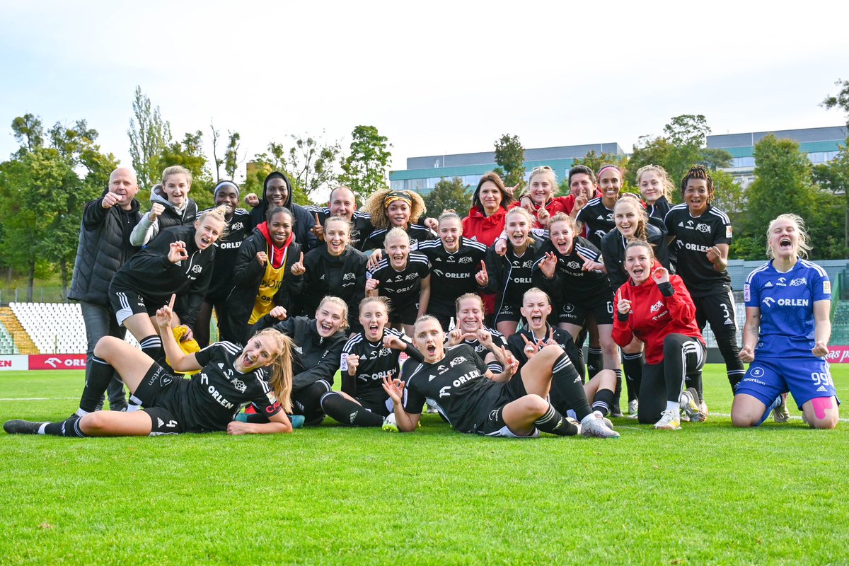 Co za team! 
Piszemy historię! 🥹⚽️❤️

+3pkt🔥🔥🔥