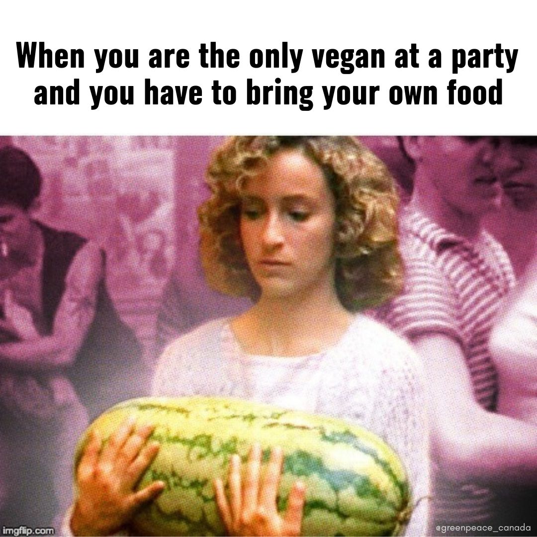 GreenpeaceCA's tweet image. Turkey day long weekend vibes when you don't eat turkey ✨🦃💚 

Livestock emissions account for 14.5% of all global GHG emissions 😳

Shifting to #PlantBased foods is critical #LessMeatLessHeat

Here's what eating for the planet could look like &amp;gt;&amp;gt; act.gp/45jB3El