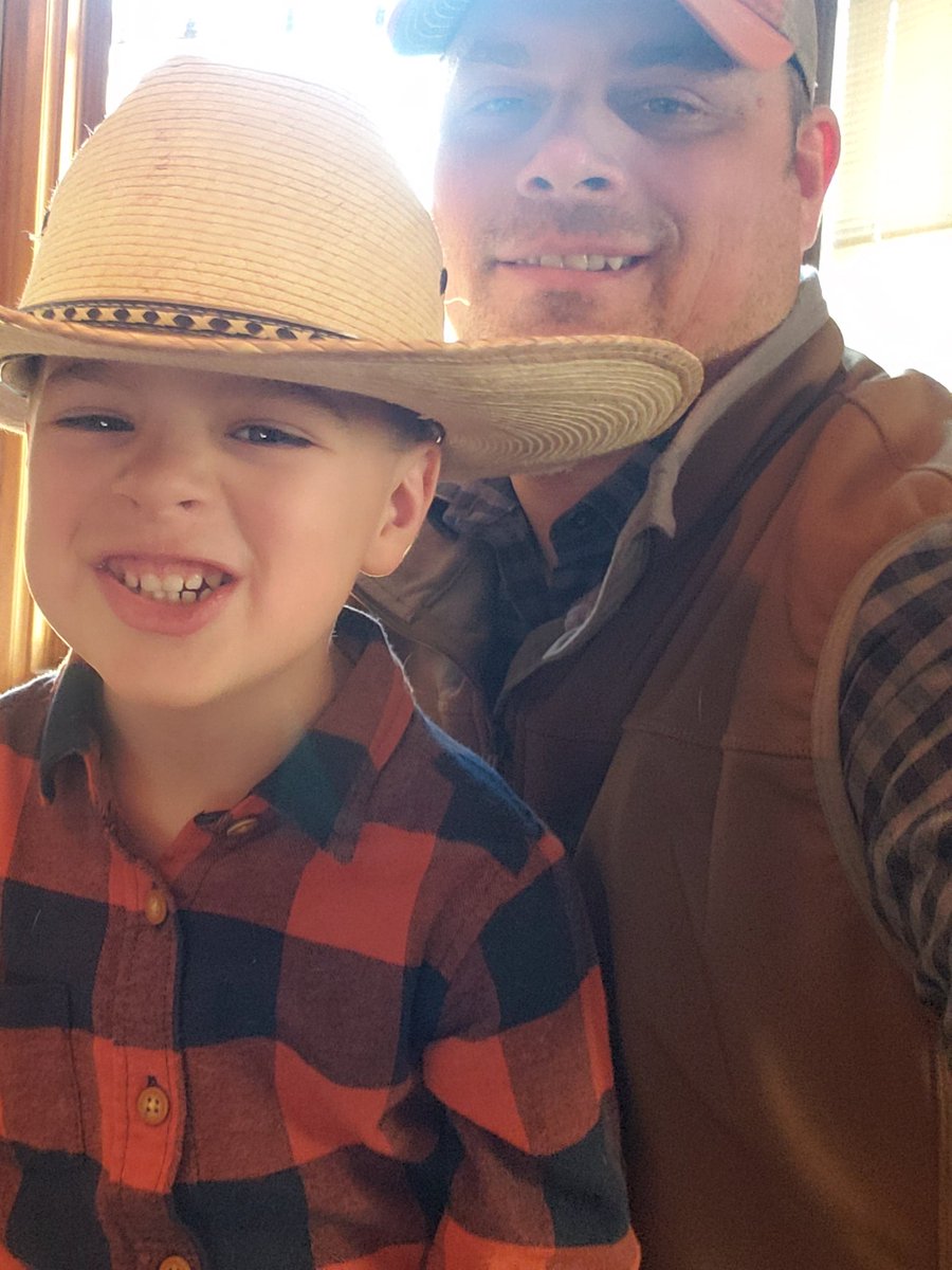 VagasM's tweet photo. Happy 5th birthday to my best buddy!  Seems like yesterday we were in the NICU! https://t.co/YBi4X3YQti