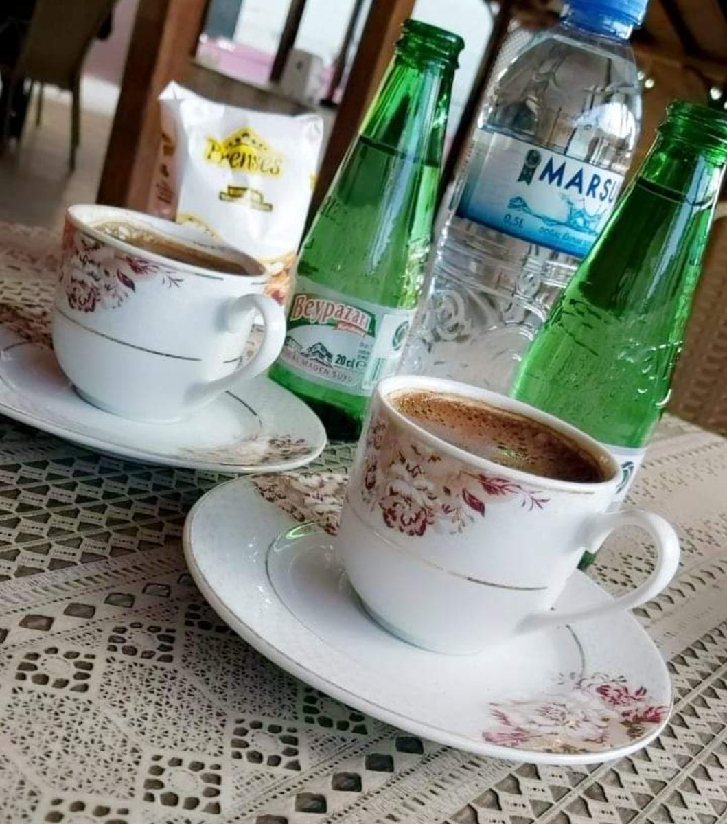 blksr22's tweet photo. ➖➖➖➖➖👉İşte ßen #ßöyLeyim !
　　　　      #ßíɾ Anda #SuSaR. 👈
➖➖➖➖➖➖👉ßíɾ #Aղժɑ  #Çօşɑɾıʍ.
　　　👉#İMkansızı #İSTER.
➖➖➖👉#MÜKEMMELİ #Yaşarım..! https://t.co/nWzHc8L9XC