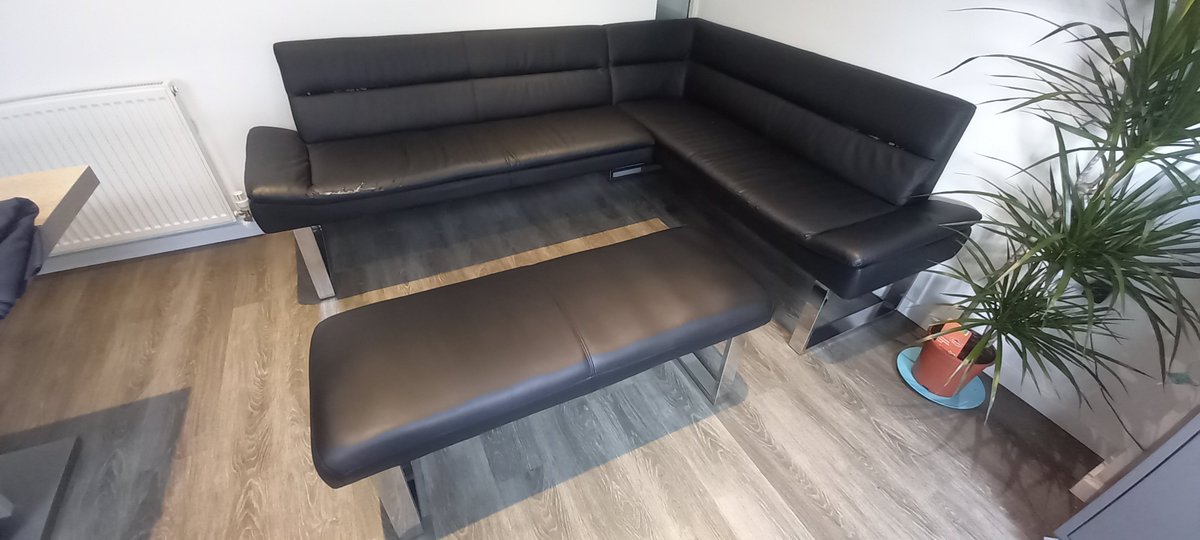 c4kky's tweet photo. @isyourhouse If I said: "Give me £216 per year to sit on a seat and after 4 years you wouldn't have anthing to sit on!" I really don't think many people would sign up for that deal. 2 members of staff at the Gateshead store agree..sadly your customer service department do not. https://t.co/l6a5qdpSQ6