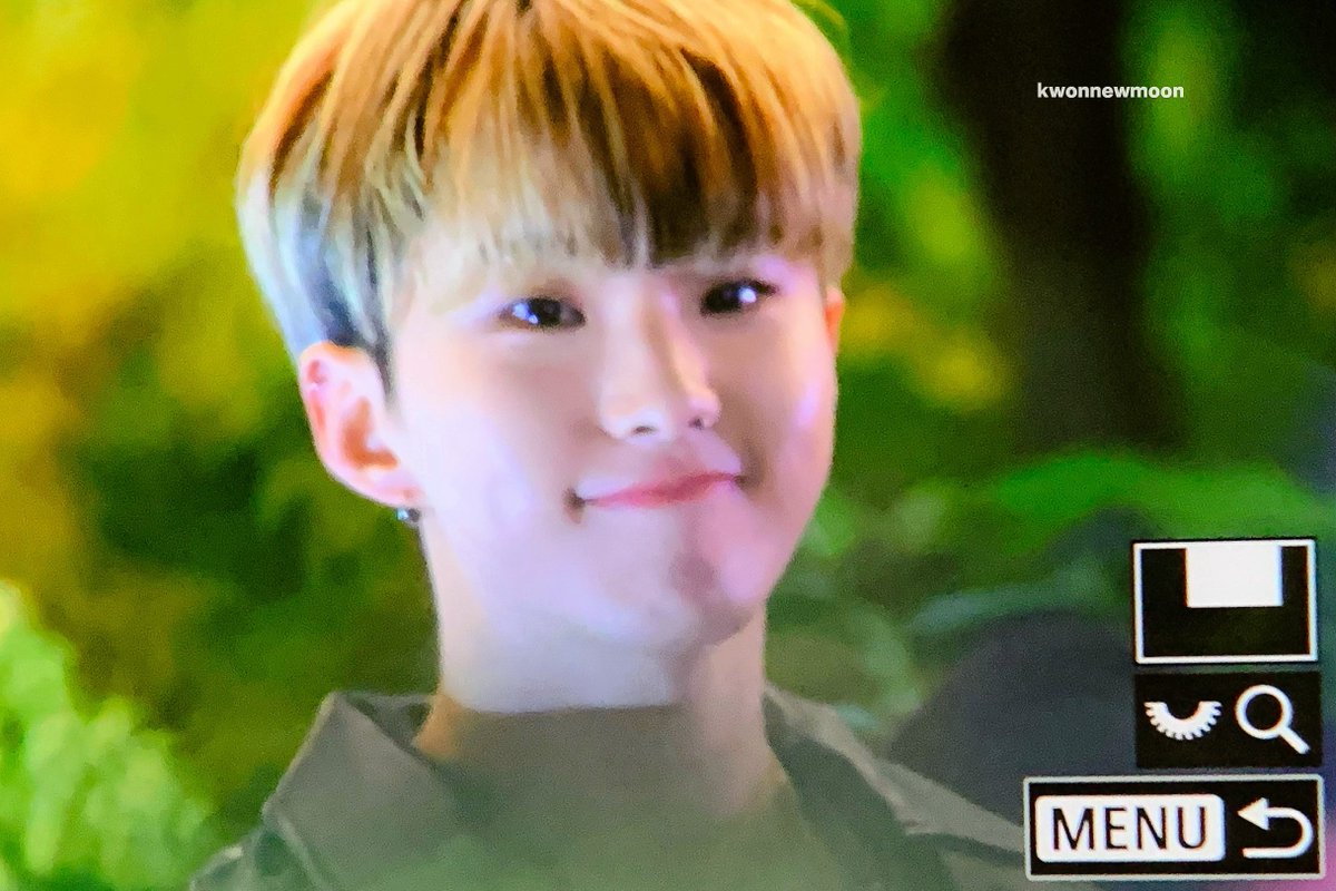 soongyu's tweet photo. bread smile https://t.co/KhJe6huEhg