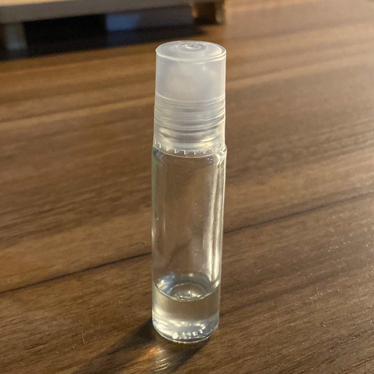 adaysyah's tweet image. sudah mulai standby minyak angin dalam tas 🫠🤣