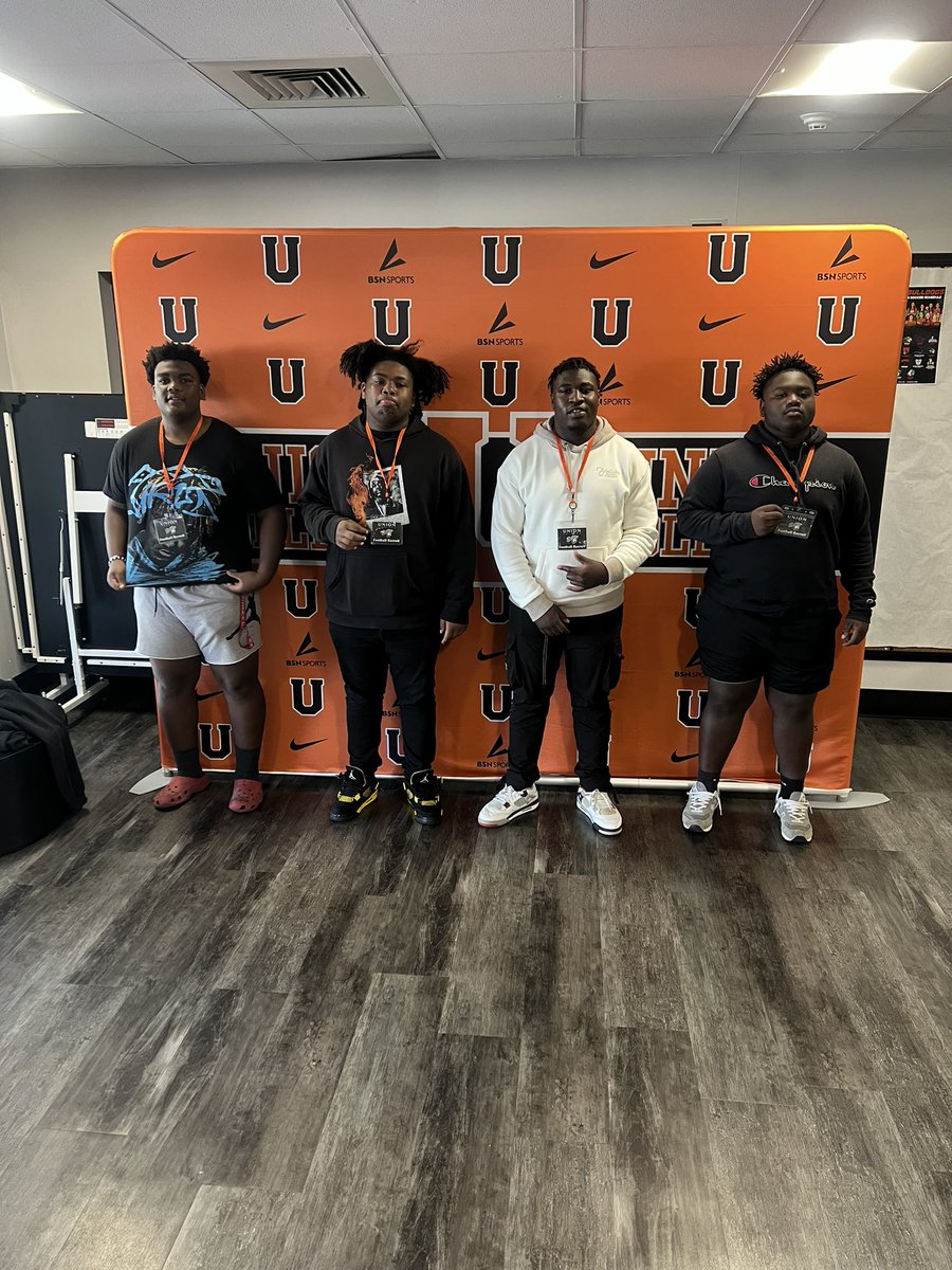William Currie (@williecurrie78) on Twitter photo Thank you <a href="/UnionBulldogFB/">Union Football</a> for hosting some of our players for an official visit yesterday against St Andrews. Look forward to coming back🏈💪🏾 #Dawgs #Destruction
<a href="/CoachWatsonUC/">Benjamin Watson</a>
<a href="/CoachBryantUC/">Boston Bryant</a>
<a href="/BAlexander56/">Brandon “BA” Alexander</a>
@ArVonRoach
<a href="/WayneHeard59790/">D'Wayne Heard</a>
<a href="/allensimpson624/">Allen Simpson</a>
<a href="/coachcook199242/">Jordan Cook</a> Thank you <a href="/UnionBulldogFB/">Union Football</a> for hosting some of our players for an official visit yesterday against St Andrews. Look forward to coming back🏈💪🏾 #Dawgs #Destruction
<a href="/CoachWatsonUC/">Benjamin Watson</a>
<a href="/CoachBryantUC/">Boston Bryant</a>
<a href="/BAlexander56/">Brandon “BA” Alexander</a>
@ArVonRoach
<a href="/WayneHeard59790/">D'Wayne Heard</a>
<a href="/allensimpson624/">Allen Simpson</a>
<a href="/coachcook199242/">Jordan Cook</a>