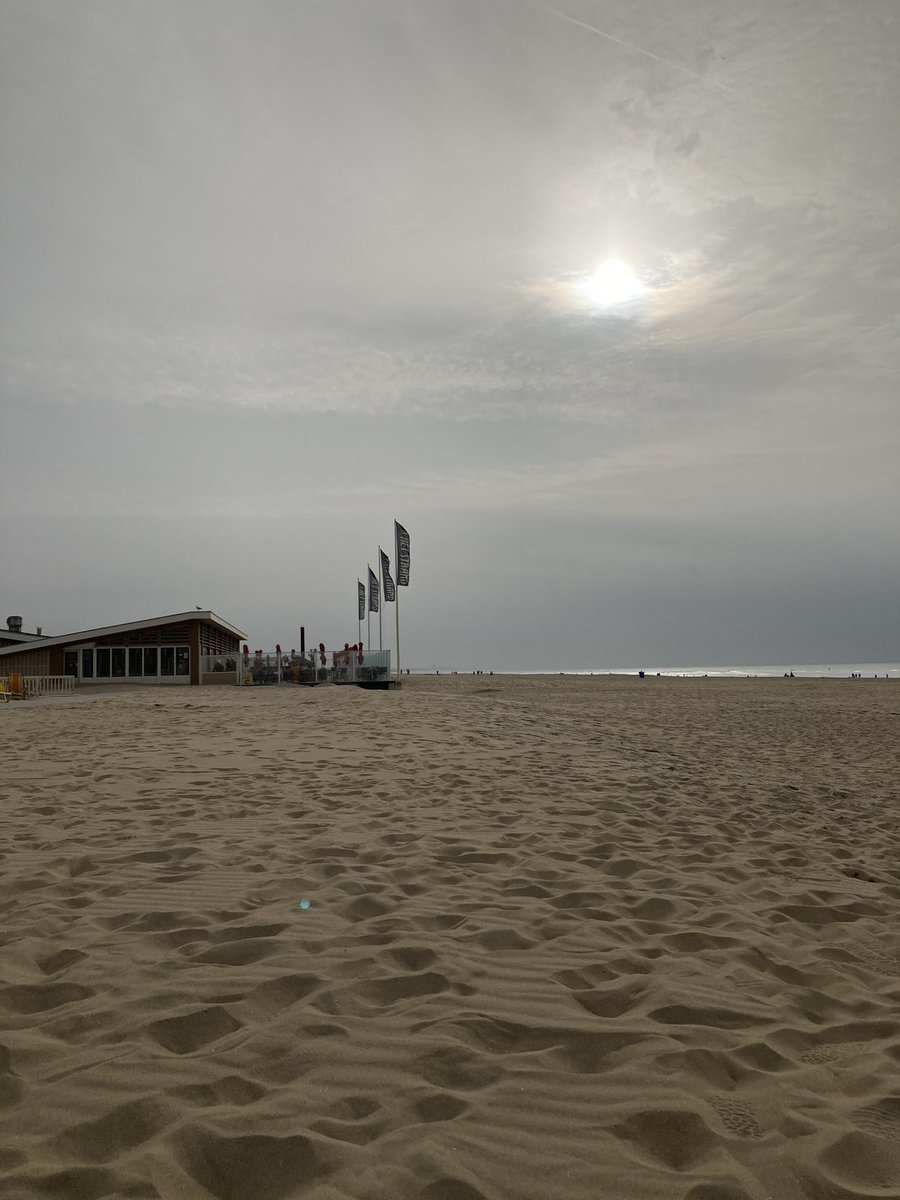 gpcmol's tweet photo. 8 oktober. Wat een dag. #zon #zee #strand #katwijk https://t.co/hy5RDCJYxD