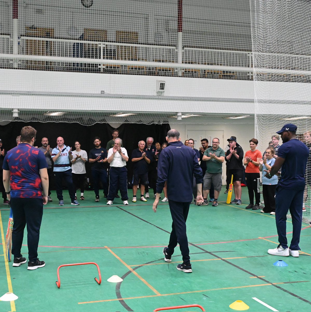 @KentCricket @Megansturge6 @ECBCA_Kent @icoachcricket Followed by a highly interactive session featuring the extremely knowledgeable Lou Arnold from @Active_Kent adding the latest messaging from @playtheirway and our own Brian Gasking to share knowledge from coaching Visually Impaired cricket.