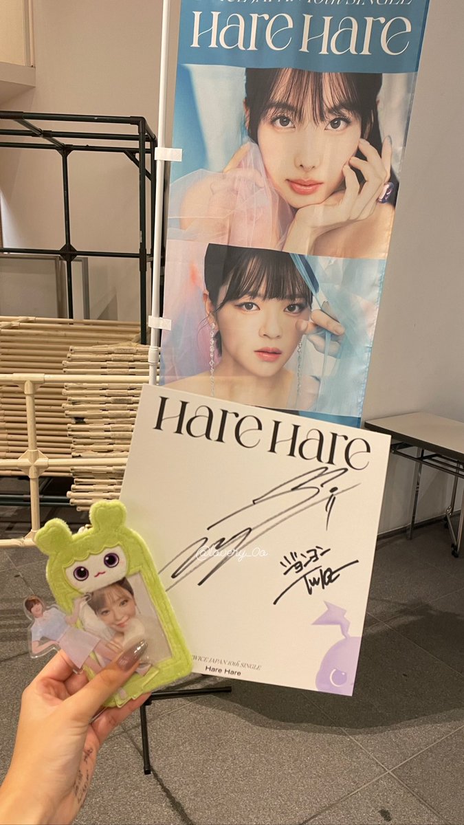 lovery_0o's tweet photo. 𝟐𝟎𝟐𝟑.𝟏𝟎.𝟎𝟖 𝑯𝒂𝒓𝒆𝑯𝒂𝒓𝒆

本当に本当に幸せな思い出になりました
ジョンヨンちゃん本当にありがとう😭😭
#twice #twiceHareHare #twiceリリイベ #twiceサイン会 #twiceサイン会レポ https://t.co/MlX3z0qk1f