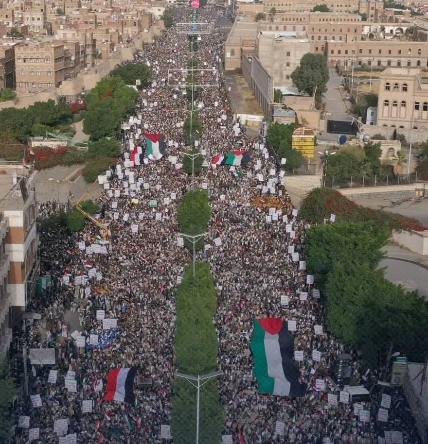 Hassenahmed199's tweet photo. I stand with Palestine 🇵🇸

Palestine has the right to defend itself from terrorists.

#طوفان_الأقصى 
#طوفان_القدس 
#GazaUnderAttack #FreePalestine #Palestine #FreePalastine #IStandWithPalestine https://t.co/0jDBq4io6a