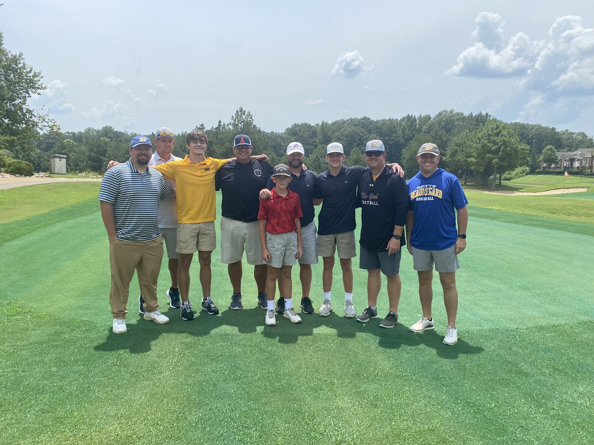 Beauregard Recruiting (@recruithornets) on Twitter photo Before <a href="/CoachJusJones/">Coach Justin Jones</a> and his staff arrived <a href="/BgHS_Football_1/">Beauregard_HS_Football_Official</a>
2018: 5-5
2019: 1-9
2020: 2-7
2021: 1st year under Coach Jones 4-6
2022: 2nd year 10-2
2023: Currently in year three 4-2
We appreciate the coaching staff for getting the program back in the right direction 🐝 Before <a href="/CoachJusJones/">Coach Justin Jones</a> and his staff arrived <a href="/BgHS_Football_1/">Beauregard_HS_Football_Official</a>
2018: 5-5
2019: 1-9
2020: 2-7
2021: 1st year under Coach Jones 4-6
2022: 2nd year 10-2
2023: Currently in year three 4-2
We appreciate the coaching staff for getting the program back in the right direction 🐝