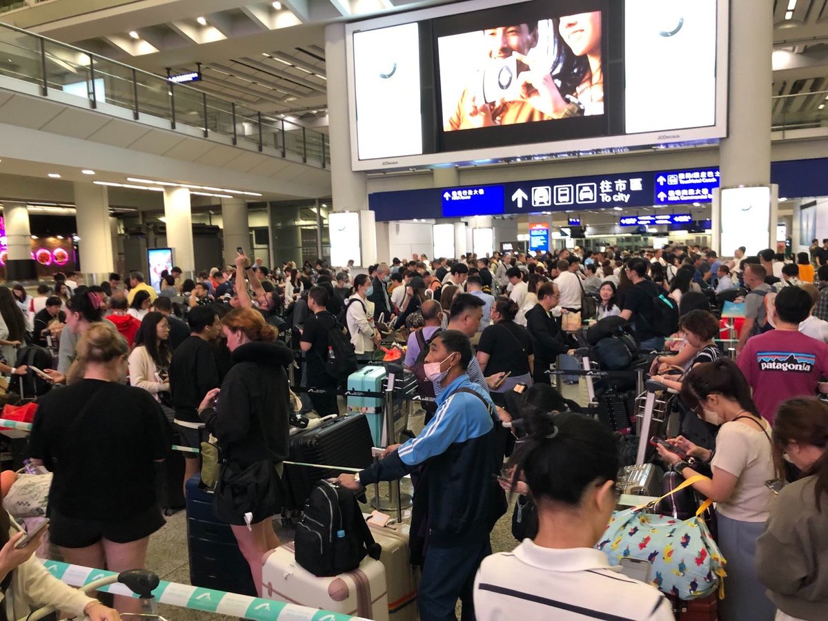 Aaron Busch tweet media