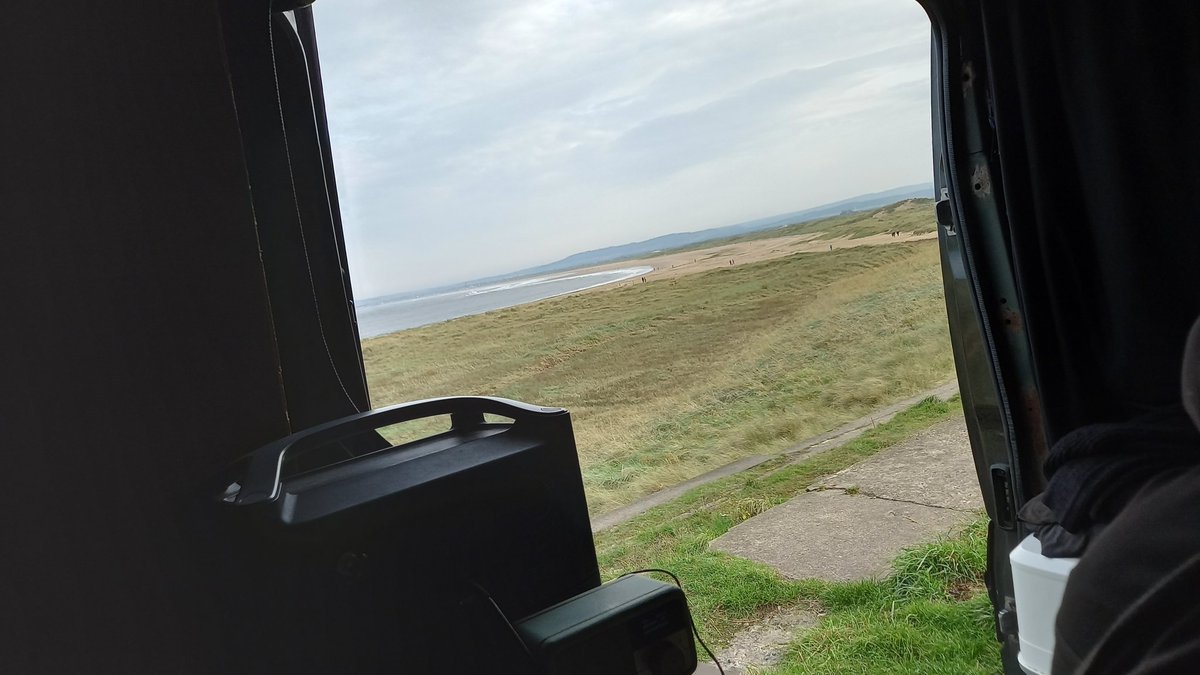 Boyaghan's tweet photo. Chillin' at South Gare. 
#vanlife #southgare https://t.co/U4KTkht5If
