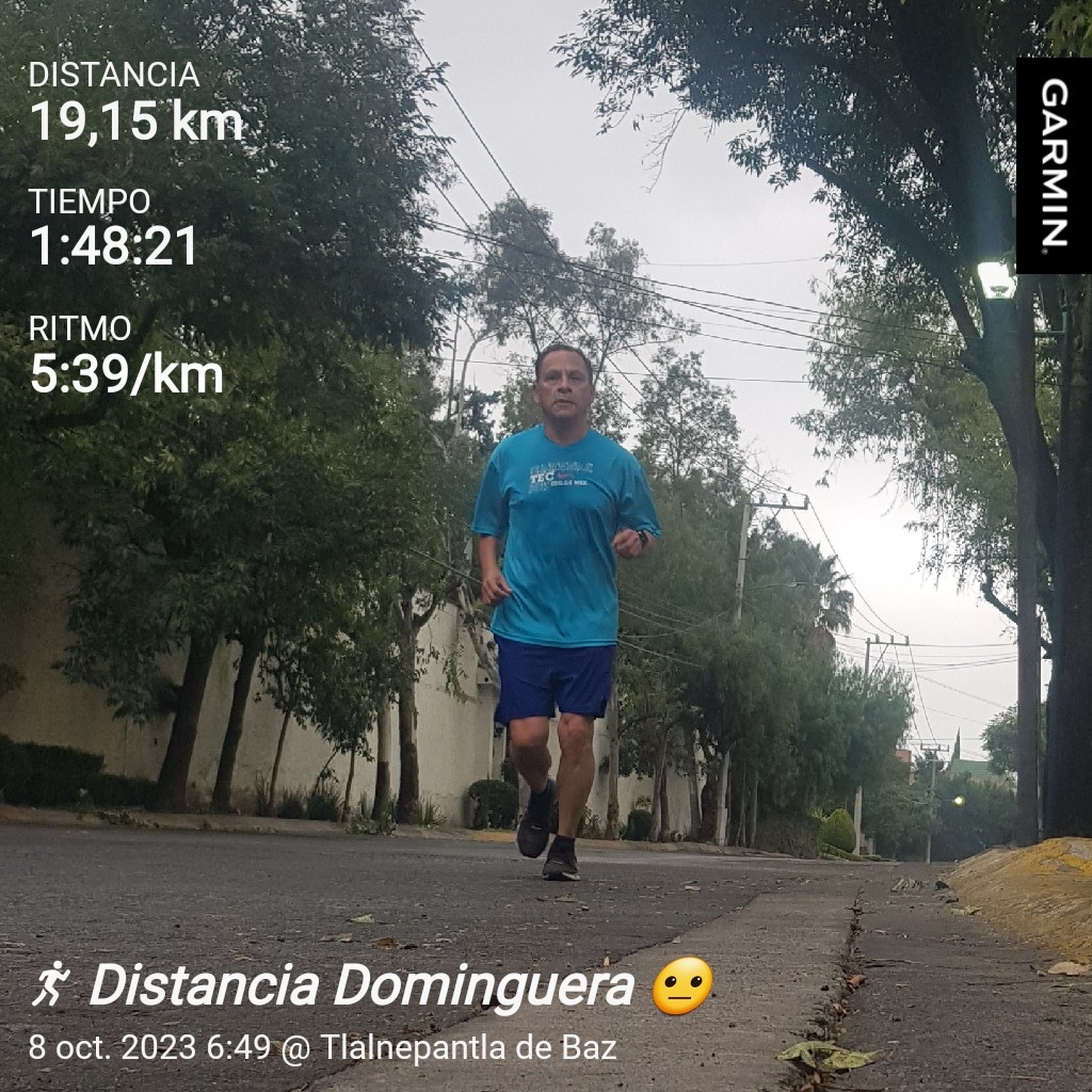 mcasasbalt's tweet photo. En una mañana nublada y fría y por añadiduria lluviosa #yoelegicorrer #garmin #beatyesterday https://t.co/gc2gOVqJu2