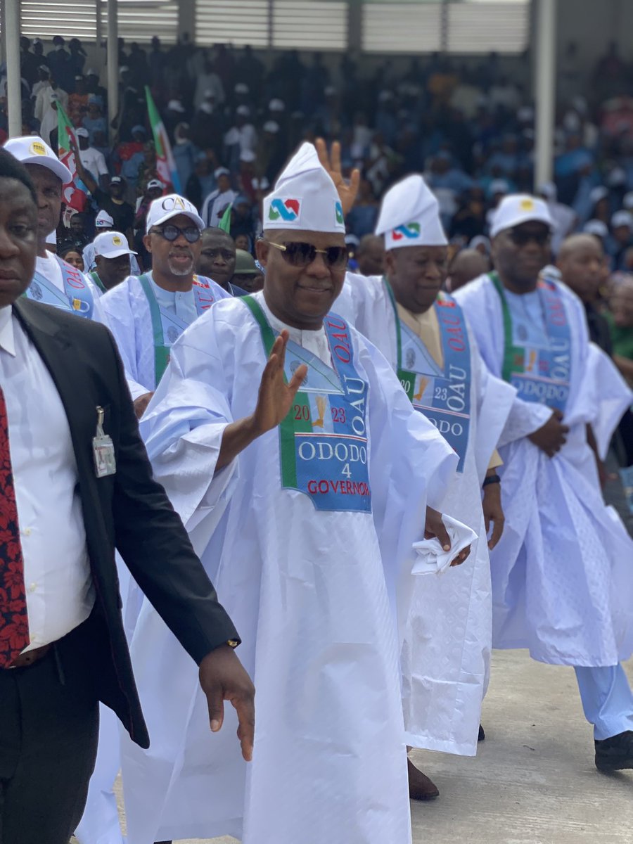 Shehu🇳🇬 ❁ tweet media